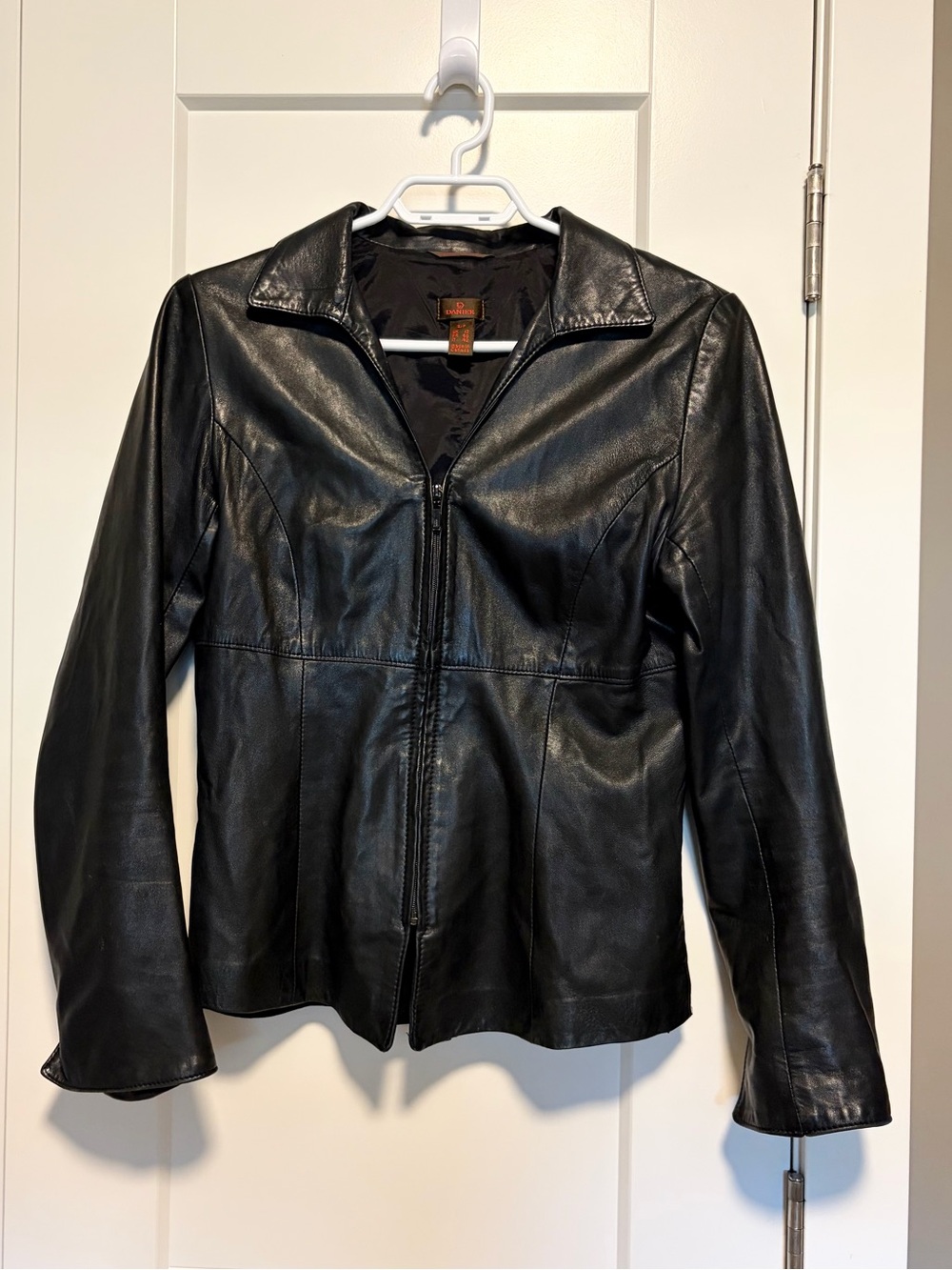 Danier Women’s Black Leather Jacket